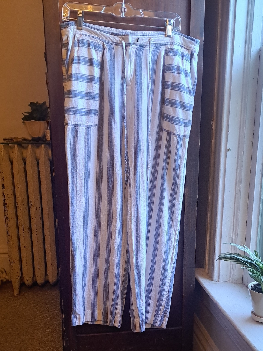 Laundry By Shelli Segal Size 10 White and Blue Striped Linen Blend Wide Leg Pant